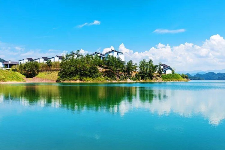 5折！奢享千岛湖安麓80㎡湖景套房下午茶SPA躺享山水画卷